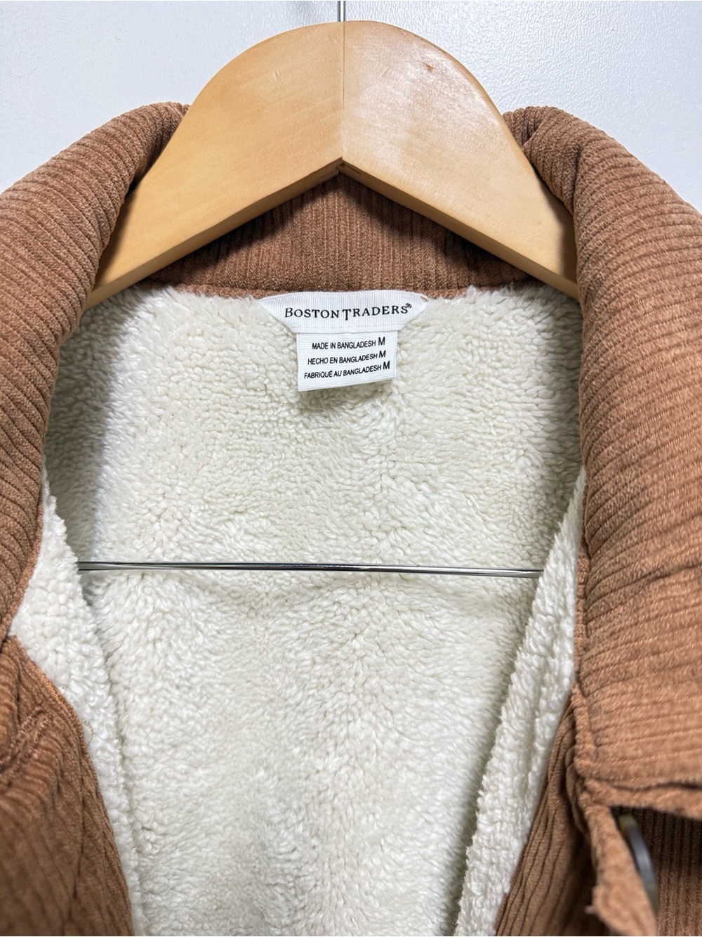 Boston Traders Corduroy Jacket with Cream Sherpa Lining - Picture 4 of 7